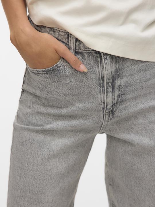 Actual product image Vero Moda Vmtessa Hr Mom Jeans Ra207 Ga Noos (W28/L30)