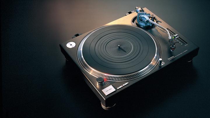 Actual product image Technics SL-1210 MK7