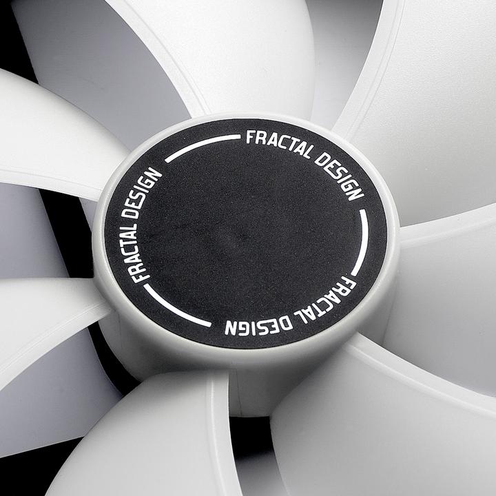 Produktbild Fractal Prisma AL-12/PWM (120 mm, 3 x)