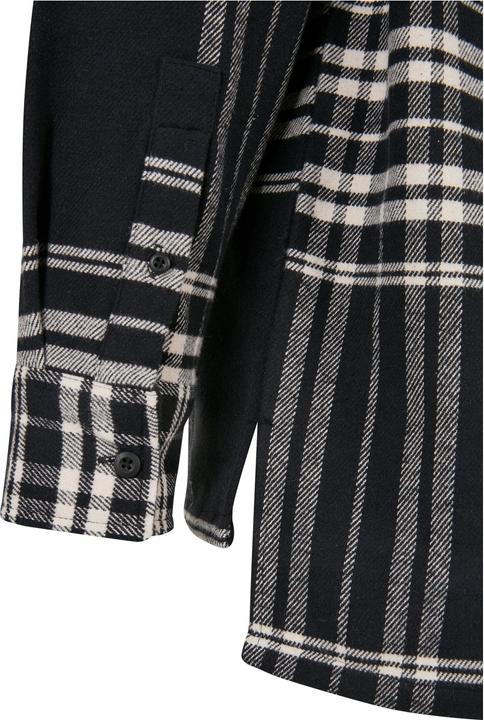 Actual product image Urban Classics Long Oversized Checked Summit Shirt - 19483 (L)