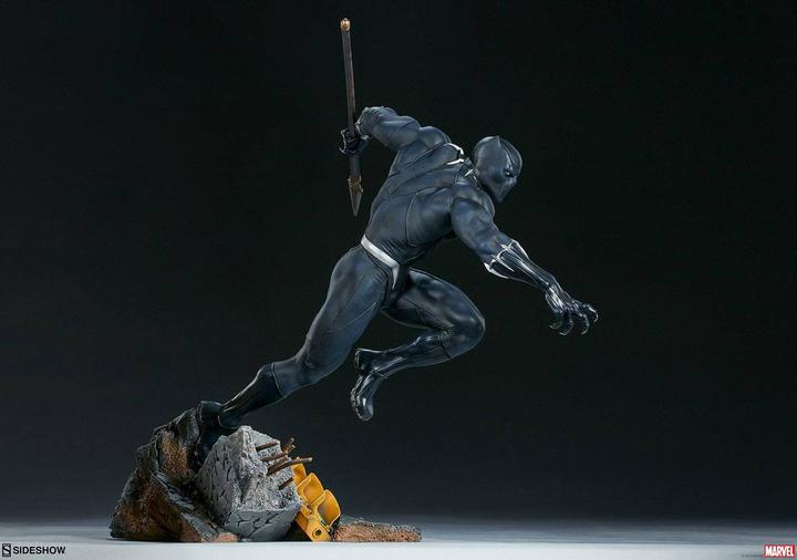 Actual product image Sideshow Marvel Comics - Avengers Assemble "Black Panther" Statue