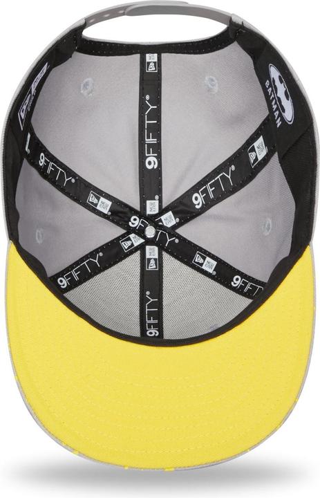 Actual product image New Era 9Fifty Snapback KIDS Cap - BATMAN painted (55, 56, 54 C)