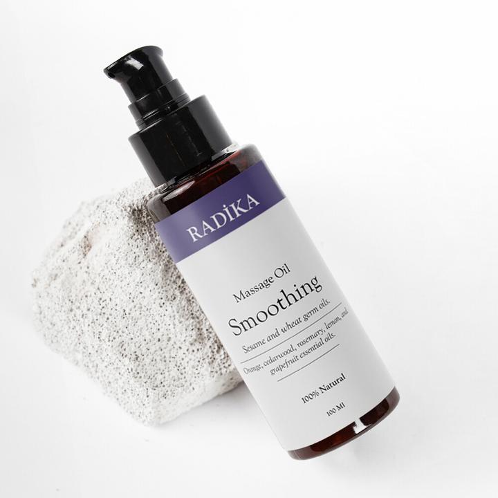 Produktbild Radika Massageöl, Glättendes Massage-Öl, 100% Rein, BIO, natürlich, 100 ml (100 ml)