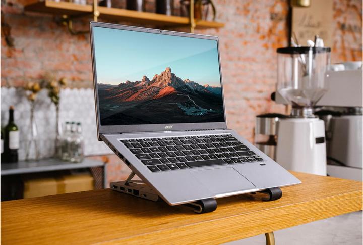 Immagine prodotto Acer Supporto per notebook Pro (GP.DCK11.00P) 14 (USB-C, 1 Porti)