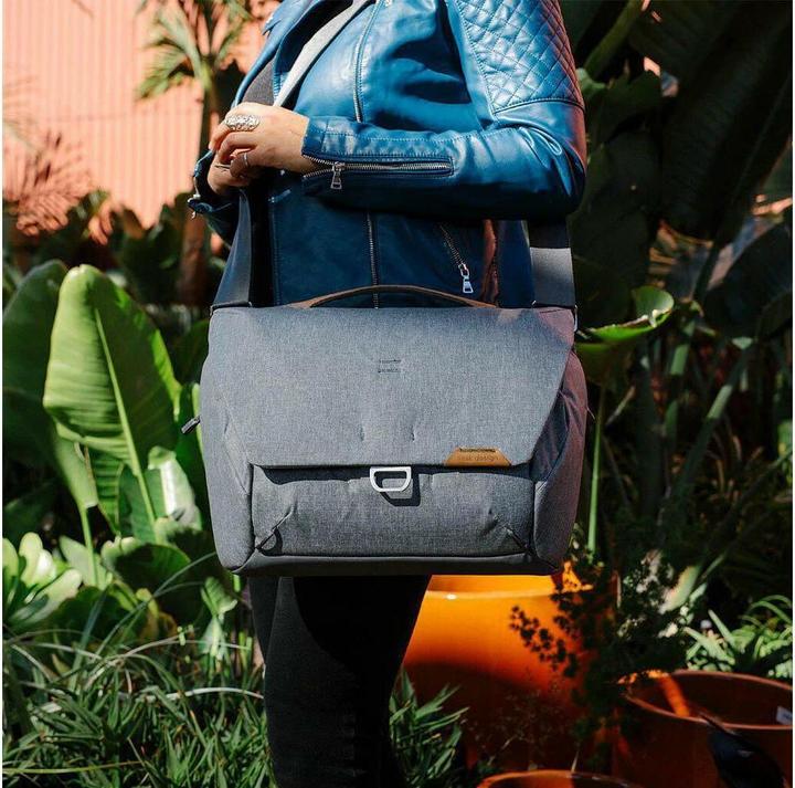 Immagine prodotto Peak Design Messenger 13L v2 per tutti i giorni (Borsa a tracolla per fotocamera, 13 l)