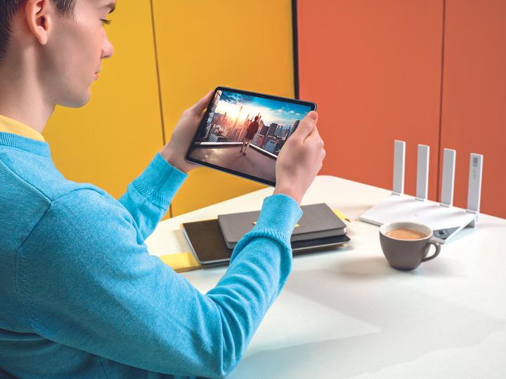 Actual product image Huawei MatePad (WLAN only, 10.40", 64 GB, Midnight Grey)