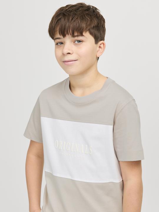 Actual product image Jack & Jones Colour Blocking T-shirt Junior T-shirt (140)
