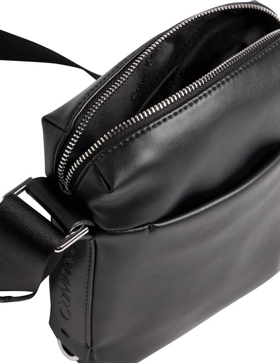 Produktbild Calvin Klein CK Soft Reporter S CK Black (51% RECYCLED COTTON, 49% POLYURETHANE)