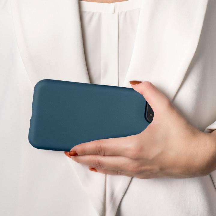 Actual product image Cadorabo TPU Liquid Silicone Case Cover (Apple iPhone 11 Pro)