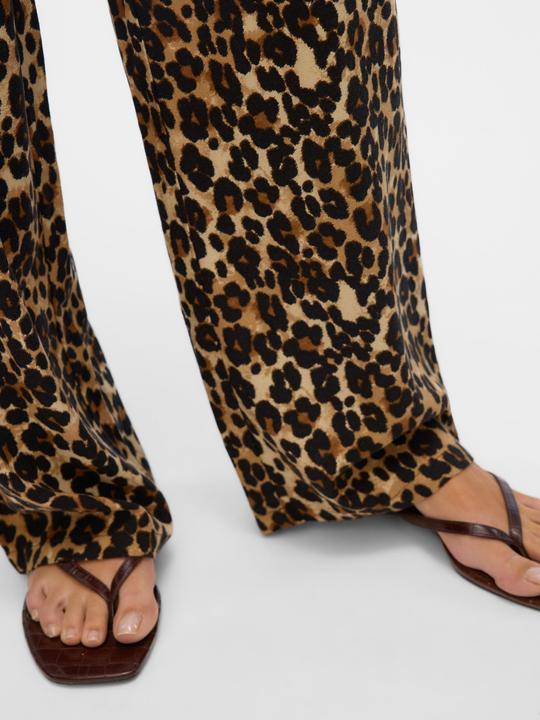 Actual product image Vero Moda VMJESMILO Mid-rise waist trousers Wide leg trousers (S)
