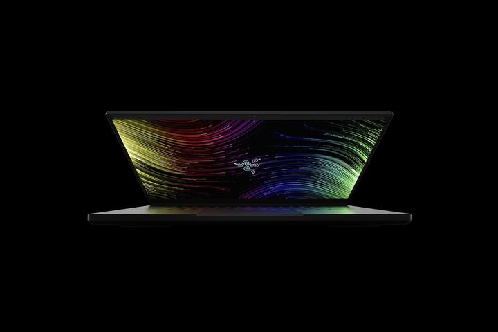 Produktbild Razer Blade (17.30", Intel Core i7-12800H, 16 GB, 1000 GB, US)
