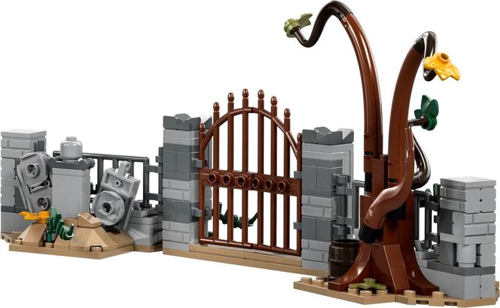 Actual product image LEGO Disney Hocus Pocus: The Sanderson Sisters' Cottage (21341, LEGO Ideas, LEGO Rare Sets)