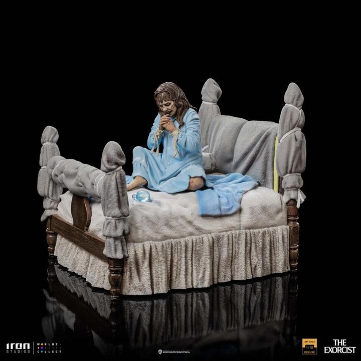 Produktbild Iron Studios Der Exorzist “Regan McNeil” 1/10 Deluxe Art Scale Statue