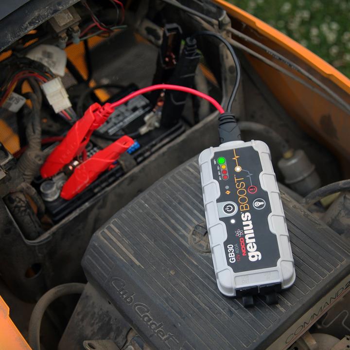 Actual product image Noco Genius Boost GB30 12V UltraSafe (400 A)