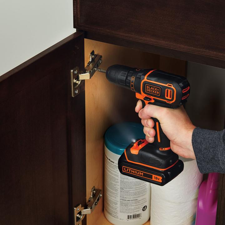 Image du produit Black & Decker Tournevis sans fil BDCDC18KBQW pour perceuse sans fil (Fonctionnement sur batterie)