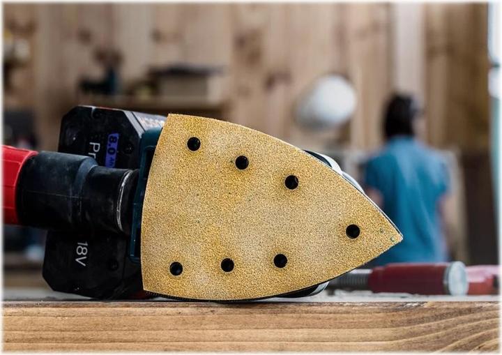 Actual product image Bosch Professional Zubehör EXPERT C470 Sandpaper with 7 holes for multi-sander, 100 x 150 mm, G 40, 10 pcs. (40)