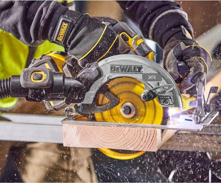 Actual product image DeWalt DCS 573 H2 Cordless circular saw 18 V 190 x 30 mm brushless + 2x battery powerstack 5.0 Ah +