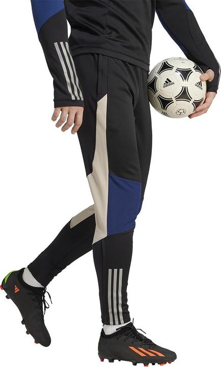 Produktbild adidas Tiro 23 Winterized Trainingshose Herren (S)