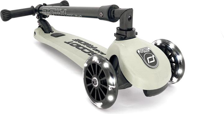 Actual product image Scoot and Ride Highwaykick 3