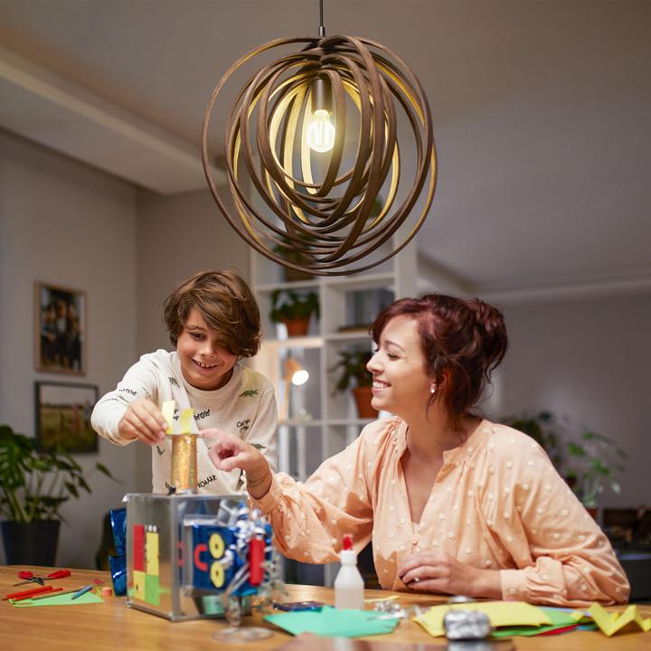 Actual product image Philips Ultra Efficient (E14, 2.30 W, 485 lm, 1 x, A)