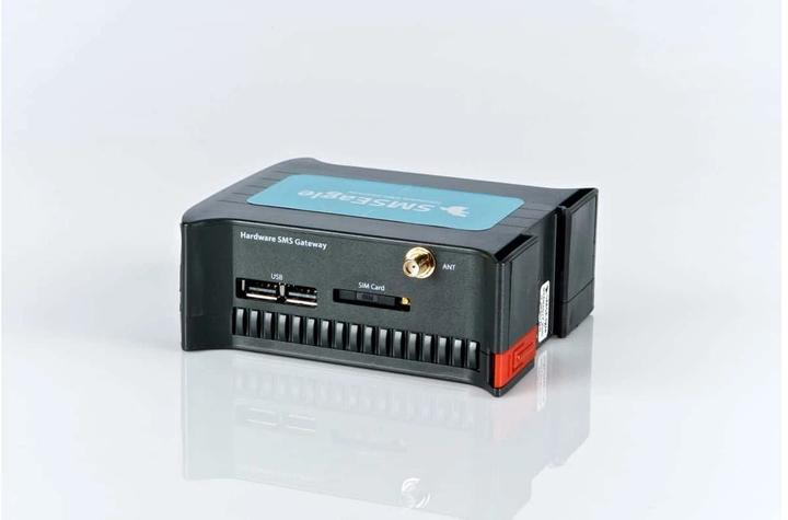 Image du produit SMSeagle NXS-9700-4G SMS Gateway Rev. 3