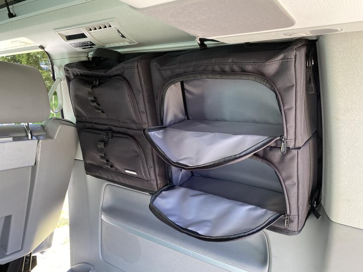 Actual product image Felleisen Set of 4 VWCalifornia Beach bags (2xTr ger, 4x BasicONE)incl. thermal mats in black (24 l)