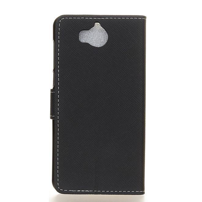 Produktbild MU Classic Leder Hülle mit Kreuzmuster (Huawei Y6 (2017), Huawei Y5 (2017))