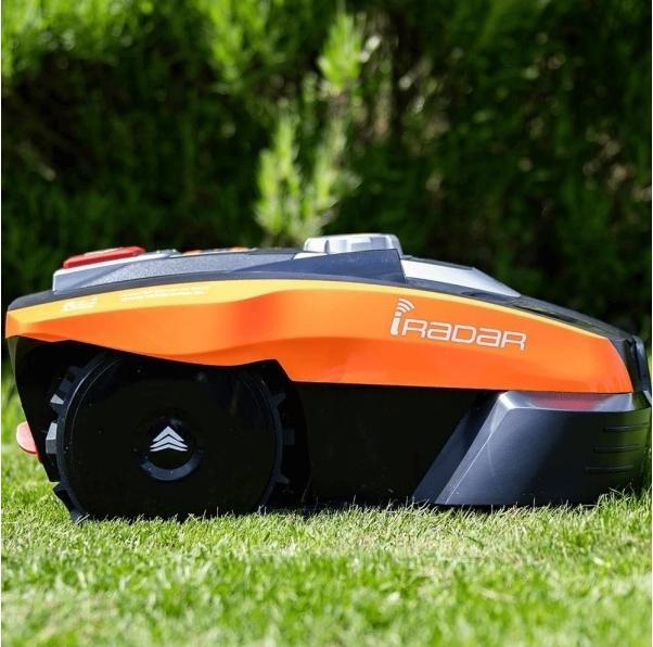 Image du produit Yard Force Robot de tonte Compact 400RiS (400 m²)