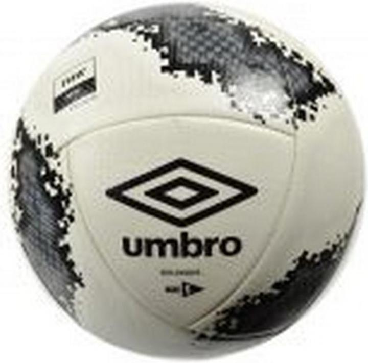 Umbro Neo Club Fussball