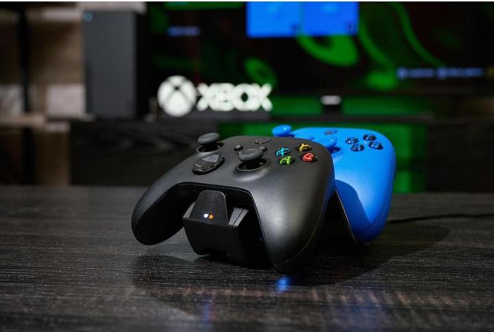 Produktbild PowerA Duo Charging Station (Xbox One X, Xbox Series S, Xbox One S, Xbox Series X)
