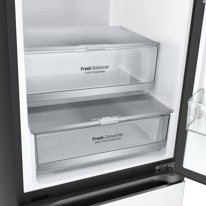 Immagine prodotto LG GBB72BM9DQ Frigorifero combinato, Classe D, 387L, Wi-Fi, Wine Rack, Vetro bianco satin (384 l)