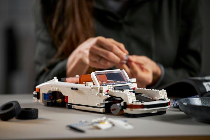 Produktbild LEGO Porsche 911 (10295, LEGO Creator Expert, LEGO Seltene Sets)
