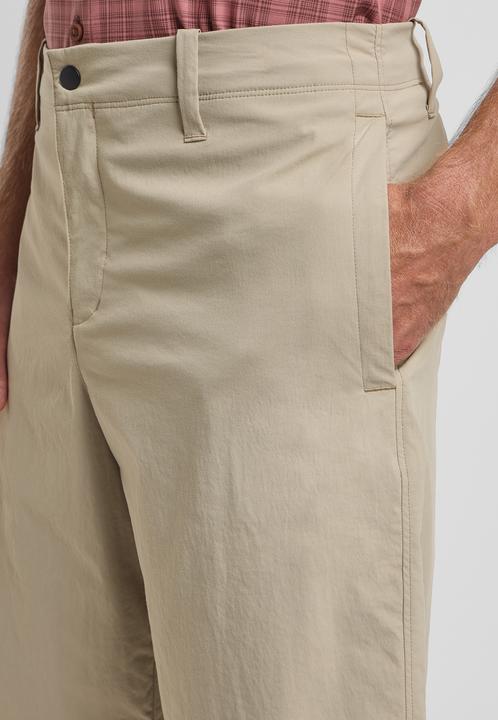 Actual product image Jack Wolfskin Desert Shorts M (50)