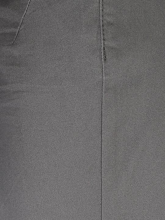 Produktbild Tom Tailor Tapered Fit (W44/L28)