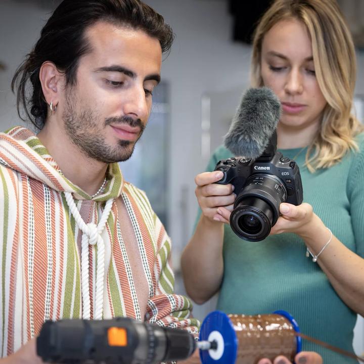 Actual product image Canon EOS R8 (24.20 Mpx, Full frame)