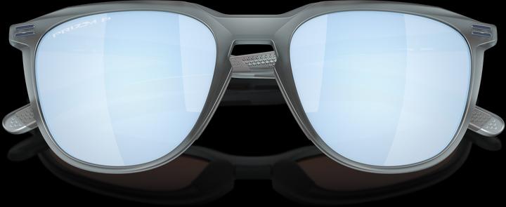 Actual product image Oakley Thurso