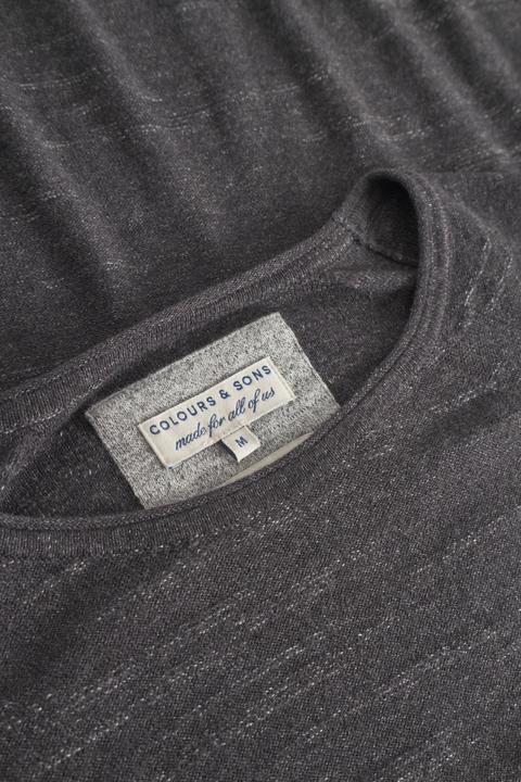 Actual product image Colours & Sons Roundneck slub jumper (S)