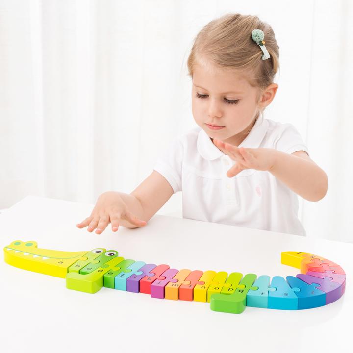 Produktbild New Classic Toys Alphabet Puzzle - Krokodil