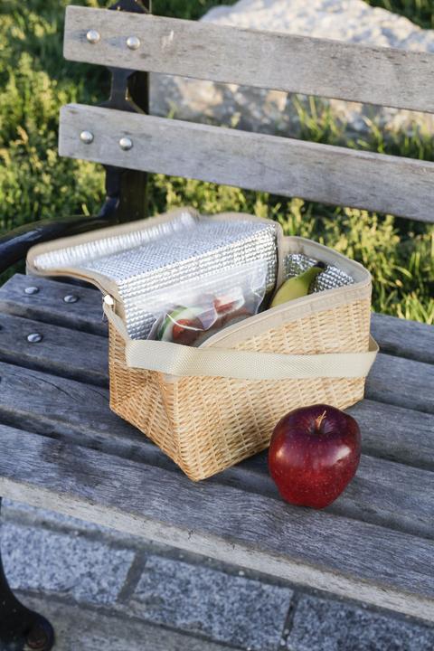 Immagine prodotto Kikkerland Scatola per alimenti in vimini