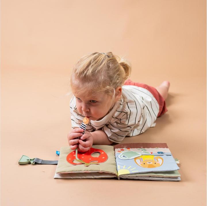 Actual product image Taf Toys Mon premier livre d'activités