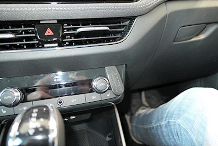 Produktbild Brodit 855760 Autohalterung Skoda Fabia 22-