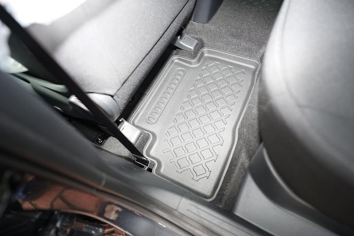 Produktbild Aristar Allwetter Fussmatten für Hyundai Tucson HEV Hybrid ab 12.2020 / Kia Sportage HEV Hybrid ab 01.2022 (1 Set à 3 Fussmatten)