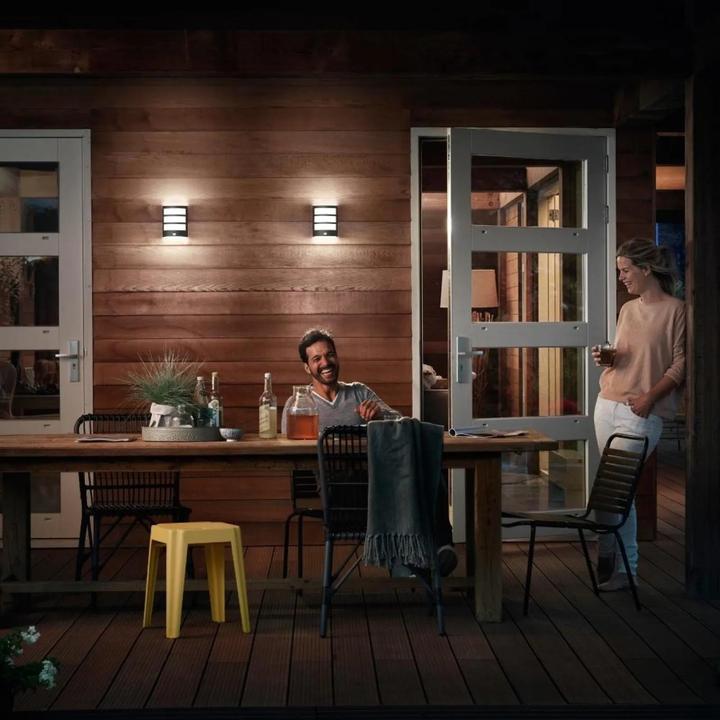 Immagine prodotto Philips Lampada da parete Python (500 lm, IP44)