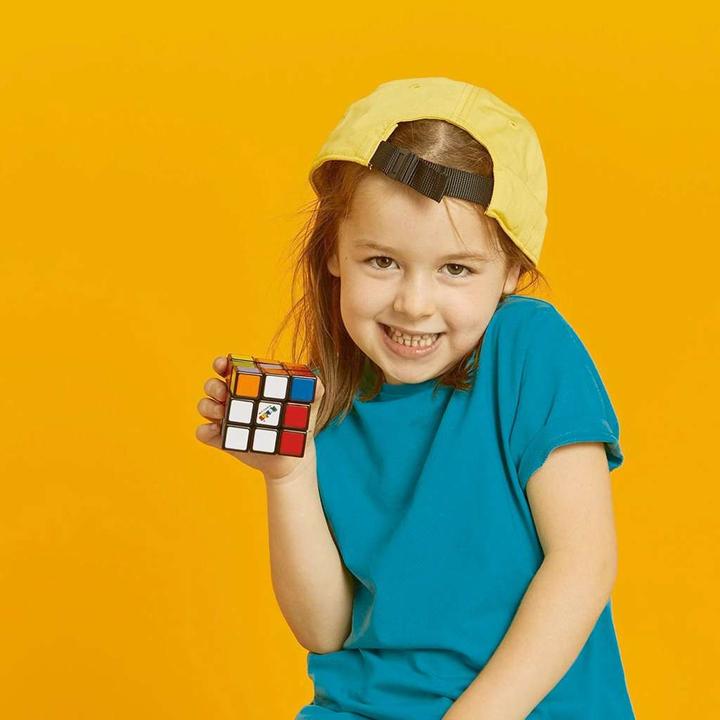 Actual product image Thinkfun Rubik's Cube (3 x 3)
