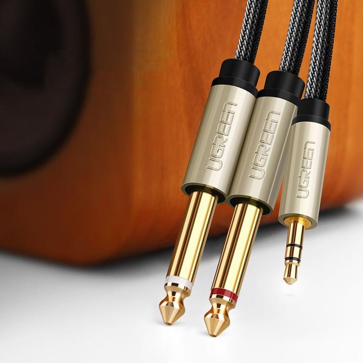 Actual product image Ugreen AV126 Cable TRS 3.5 mm to 2x TS - 1m (grey) (1 m, 3.5mm jack (AUX))