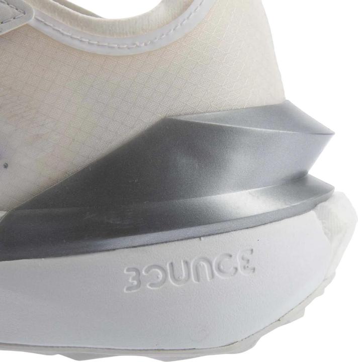Image du produit adidas - Baskets AVRYN - Femme (38)