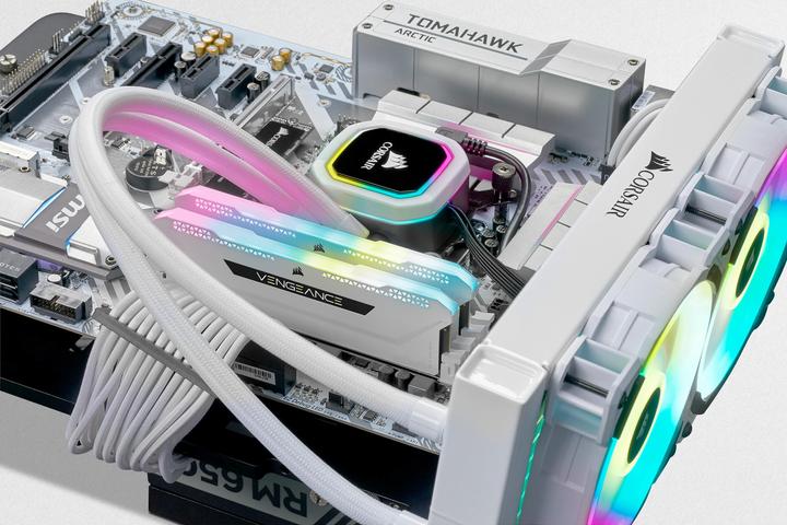 Actual product image Corsair Vengeance RGB Pro SL (4 x 8GB, 3200 MHz, DDR4-RAM, DIMM)