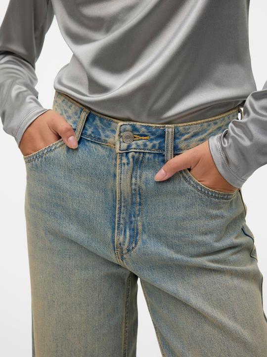 Actual product image Vero Moda VMREMY Mid Rise Weiter Beinschnitt Jeans Weit geschnitten (W28/L34)
