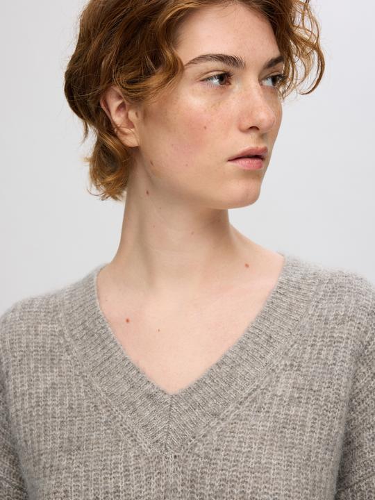 Actual product image Selected Femme V-neck knit jumper (XL)