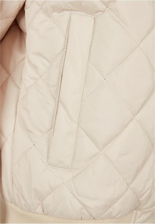 Image du produit Urban Classics Ladies Oversized Diamond Quilted Bomber Jacket - 16646 (4XL)